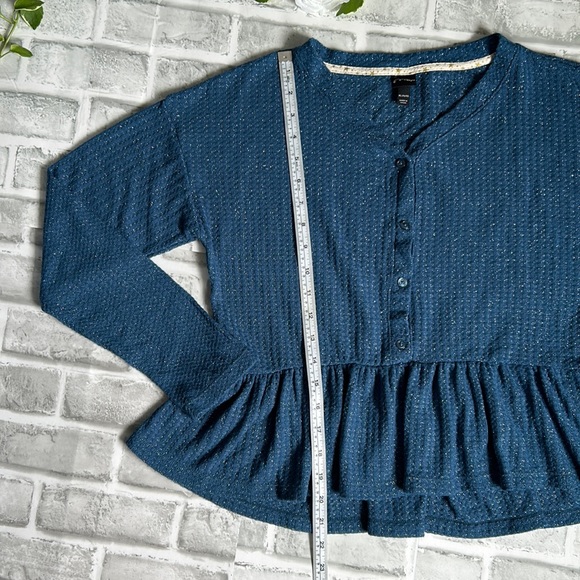 ART CLASS | GIRL'S HENLEY PEPLUM TOP - Picture 2 of 7